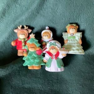 Lucy and Me figurines (5) collectibles!